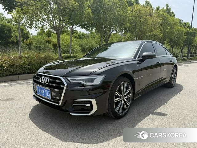 Audi A6L id 4307064 из Китая 10