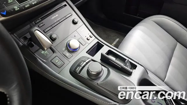 Lexus CT200h id 2886854 из Кореи 19