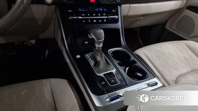 Kia Carnival 4th generation id 3212886 из Кореи 19