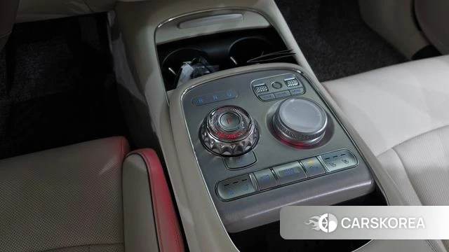 Genesis G90 (RS4) id 4898921 из Кореи 35