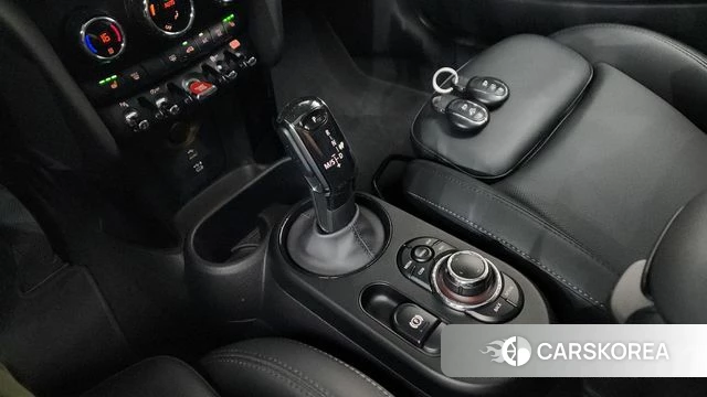 Mini Cooper S id 3871635 из Кореи 19