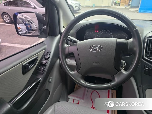Hyundai The New Grand Starex id 4384510 из Кореи 19