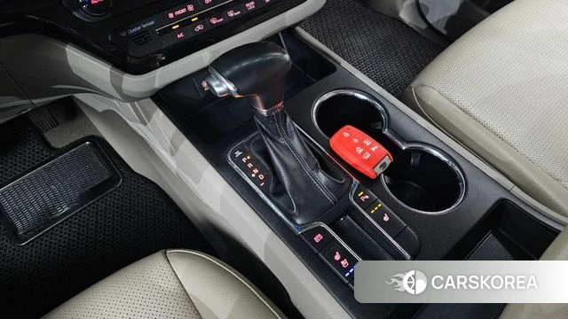 Kia The New Carnival id 4728008 из Кореи 19