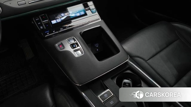 Hyundai The New Grandeur IG id 3834035 из Кореи 19