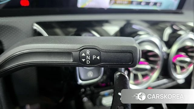 Mercedes-Benz A-Class W177 id 3827945 из Кореи 19