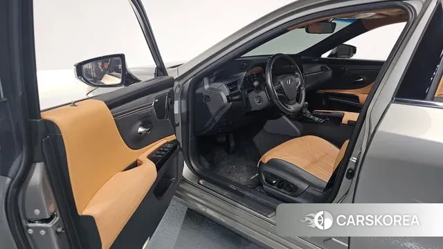 Lexus ES300h 7th generation id 3437948 из Кореи 19