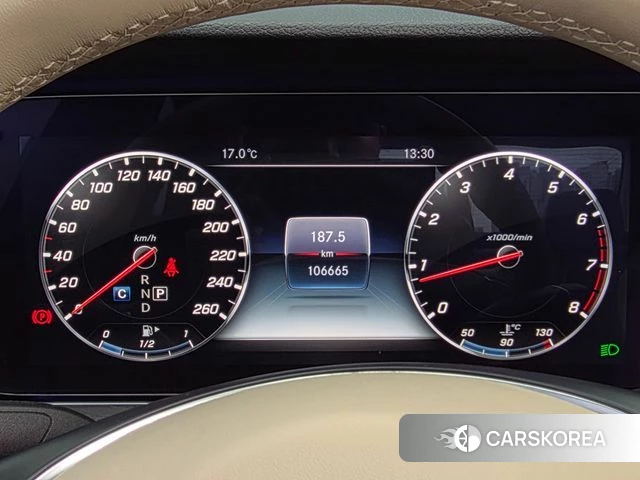 Mercedes-Benz E-Class W213 id 3861628 из Кореи 19