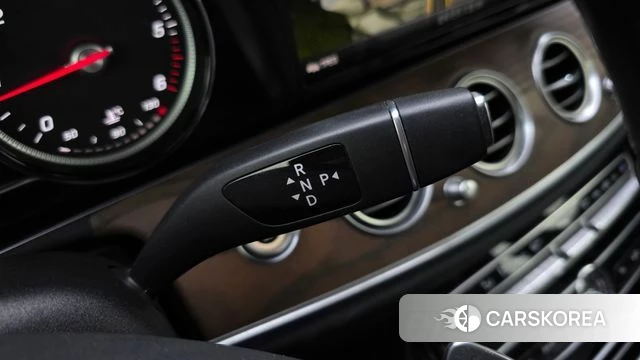 Mercedes-Benz E-Class W213 id 4483384 из Кореи 32