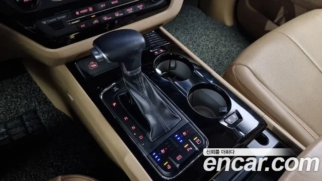 Kia All New Carnival id 2690025 из Кореи 19