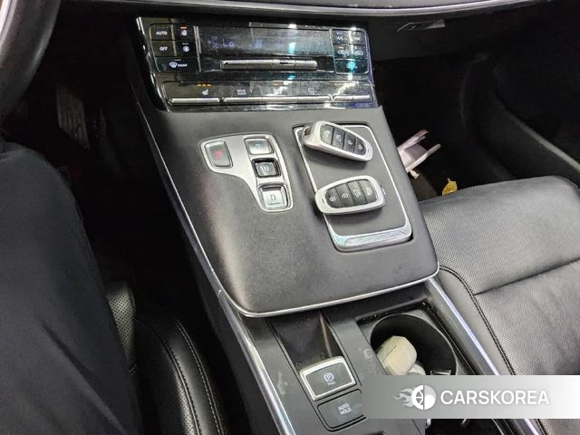 Hyundai The New Grandeur IG id 4632656 из Кореи 19