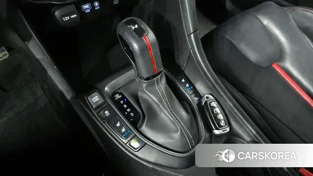 Hyundai Veloster (JS) id 3297684 из Кореи 19