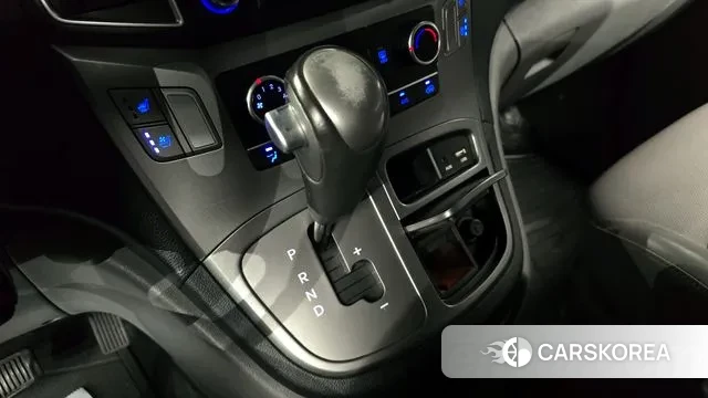 Hyundai The New Grand Starex id 3166327 из Кореи 19