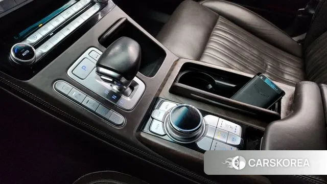 Genesis G90 id 3601426 из Кореи 19