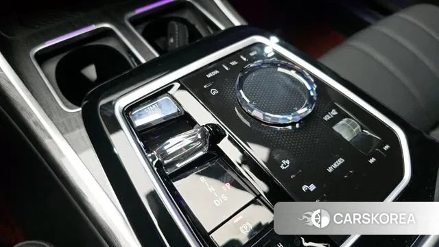 BMW 7 Series (G70) id 2998018 из Кореи 19