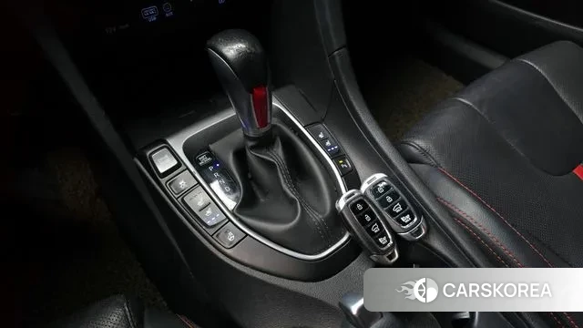 Hyundai Veloster (JS) id 3060775 из Кореи 19