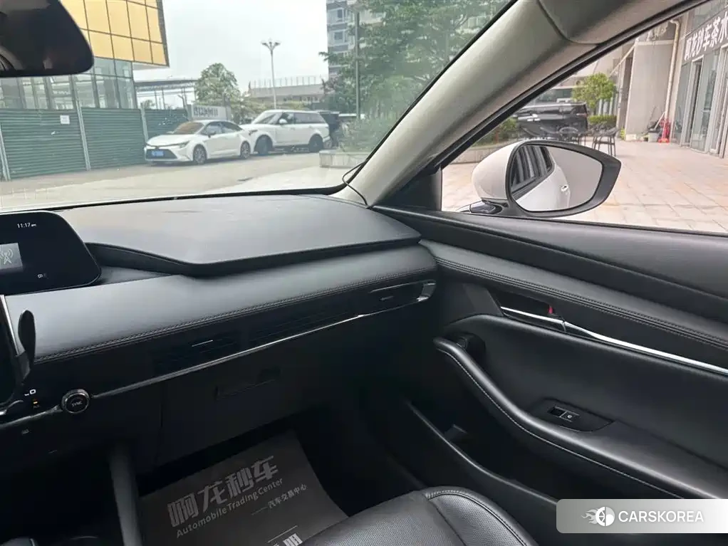 Mazda 3 id 4554124 из Китая 21