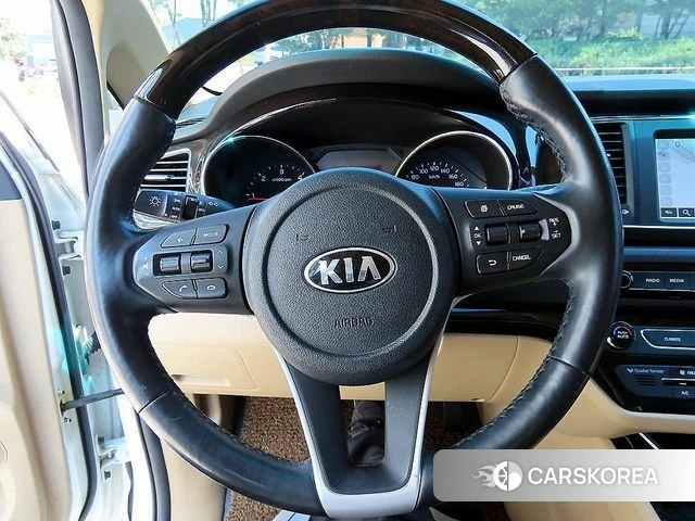Kia The New Carnival id 4465584 из Кореи 19