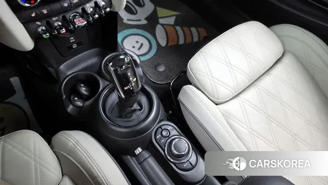 Mini Cooper S id 3322120 из Кореи 19