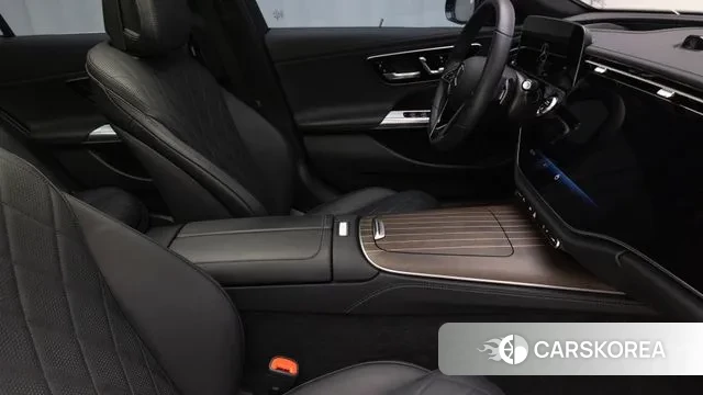 Mercedes-Benz E-Class W214 id 3720776 из Кореи 19