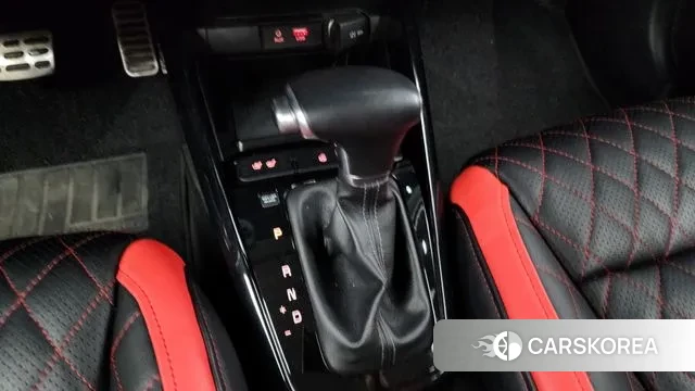 Kia Stonic id 3045709 из Кореи 19