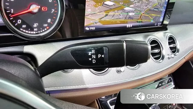 Mercedes-Benz E-Class W213 id 3045288 из Кореи 19