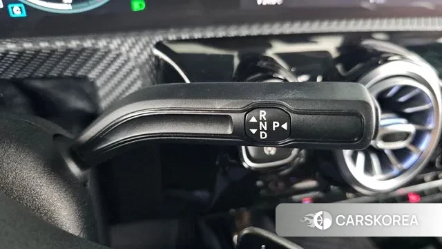 Mercedes-Benz A-Class W177 id 3106424 из Кореи 19