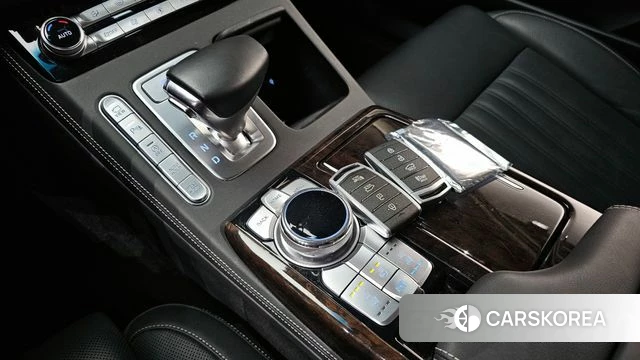 Genesis G90 id 3916293 из Кореи 19