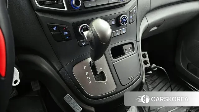 Hyundai The New Grand Starex id 3440021 из Кореи 19