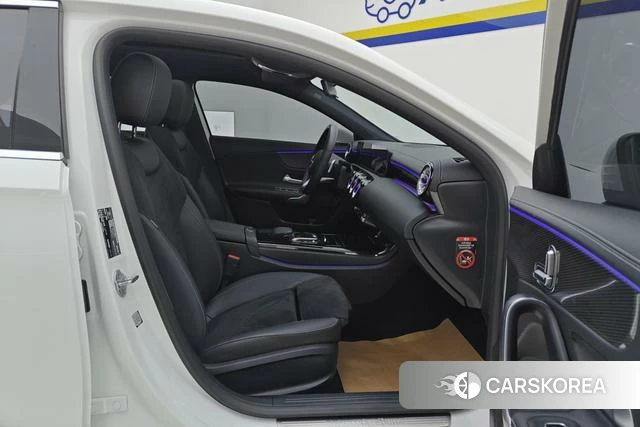 Mercedes-Benz Class A id 3913647 из Китая 16
