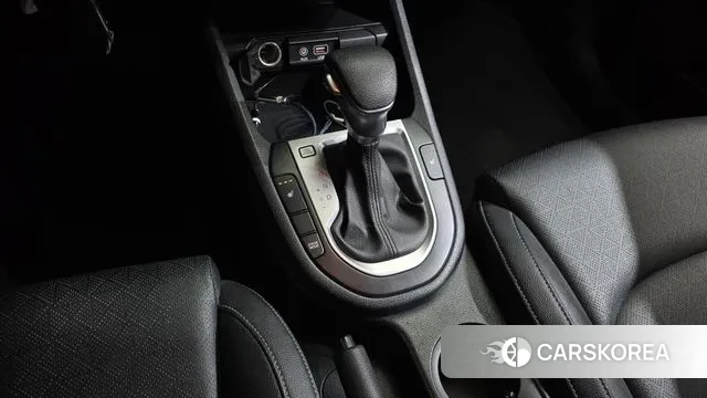 Kia Come New K3 id 3578770 из Кореи 19