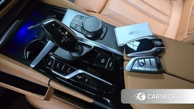 BMW 5 Series (G30) id 3207337 из Кореи 19