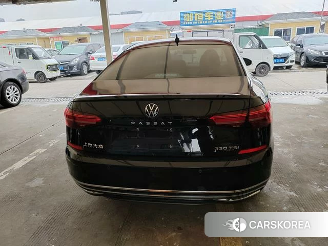 Volkswagen Passat id 4261289 из Китая 9