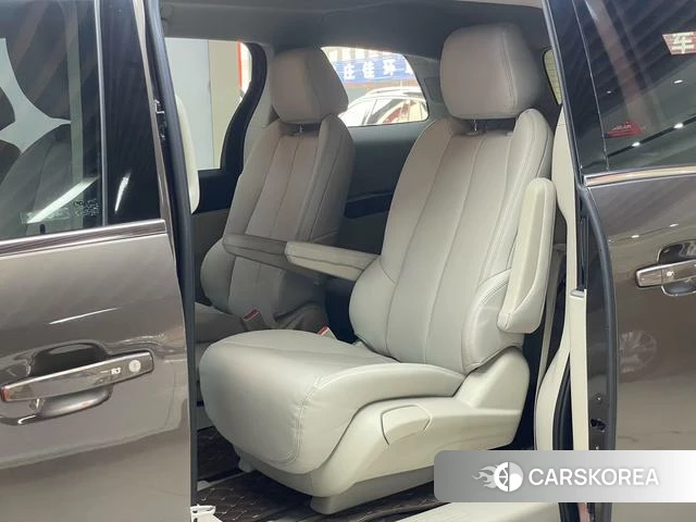 Buick GL8 id 3895892 из Китая 27