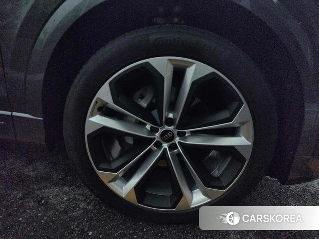 Audi Q8 (4M) id 4622802 из Кореи 15