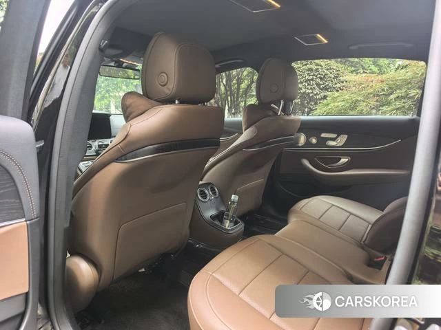 Mercedes-Benz E-class id 4359635 из Китая 13