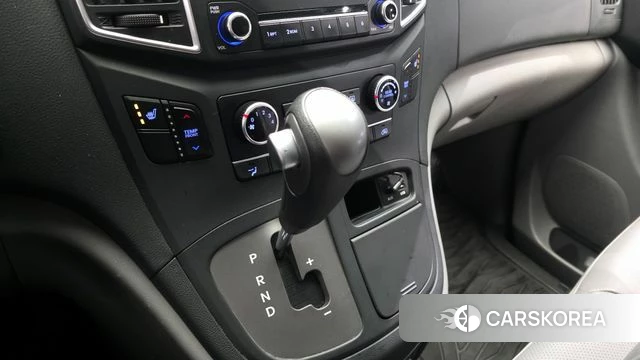 Hyundai The New Grand Starex id 3905308 из Кореи 19