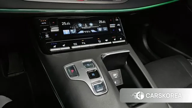 Hyundai The New Grandeur IG id 3621879 из Кореи 19