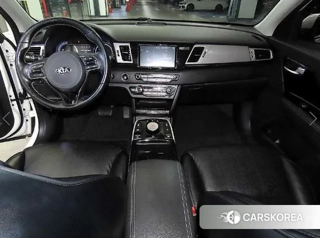 Kia Niro EV id 3574061 из Кореи 18