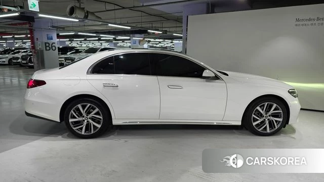 Mercedes-Benz E-Class W214 id 4753142 из Кореи 19
