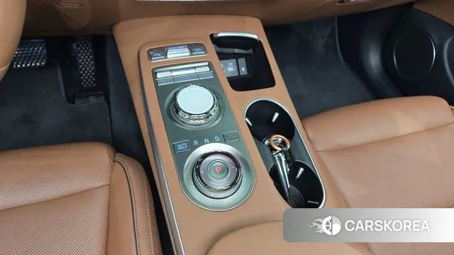 Genesis GV70 id 3457776 из Кореи 19