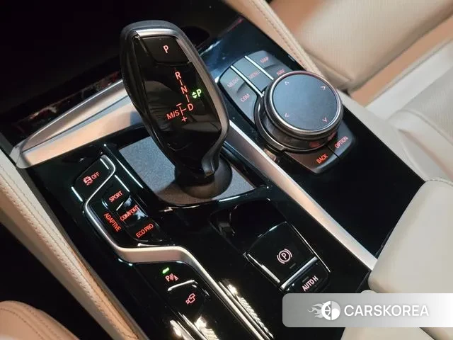 BMW 5 Series (G30) id 2900067 из Кореи 19