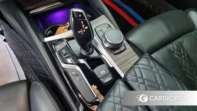 BMW 5 Series (G30) id 3485091 из Кореи 17