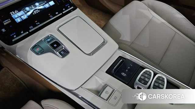 Hyundai The New Grandeur IG Hybrid id 4457718 из Кореи 19