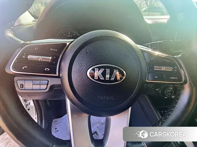 Kia Come New K3 id 3655771 из Кореи 19