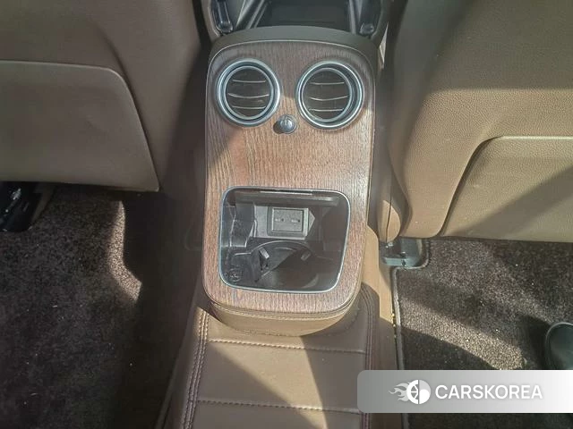 Mercedes-Benz E-class id 4300253 из Китая 16