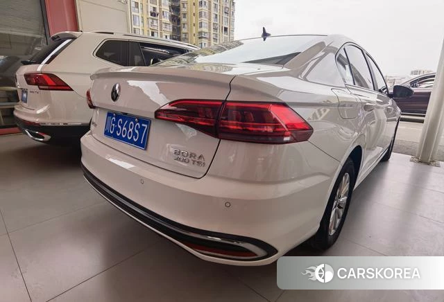 Volkswagen Bora id 4259996 из Китая 17