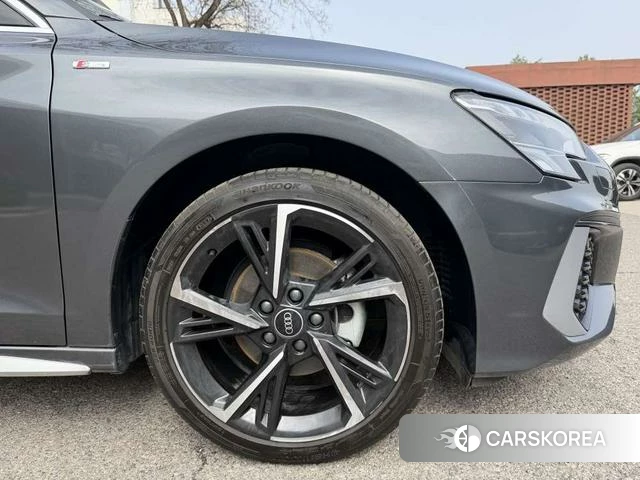 Audi A3 id 4190432 из Китая 16