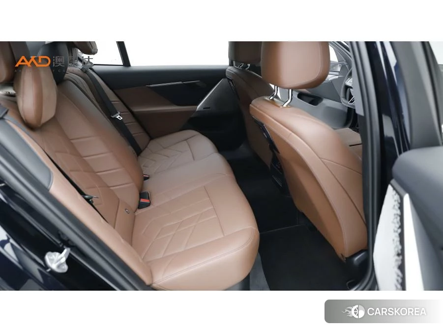 BMW 5 series id 4452790 из Китая 9