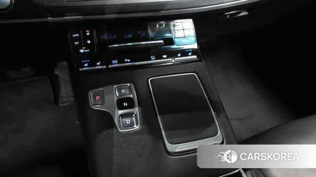 Hyundai The New Grandeur IG Hybrid id 3942274 из Кореи 19