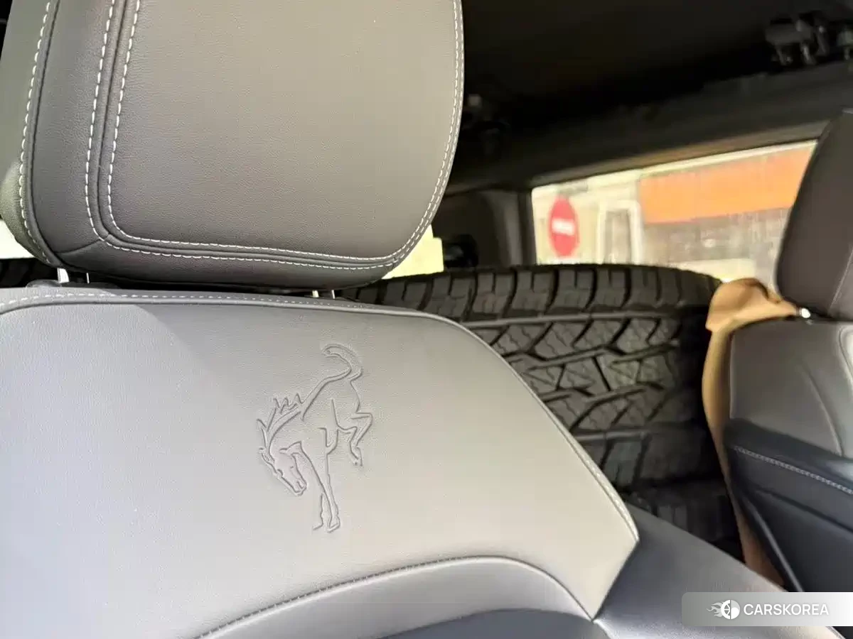 Ford Mustang id 4674283 из Китая 9
